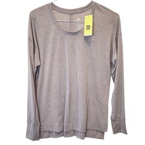 All in Motion Active Long Sleeve Top Lilac Womens Relaxed Fit Thumbholes M NWT